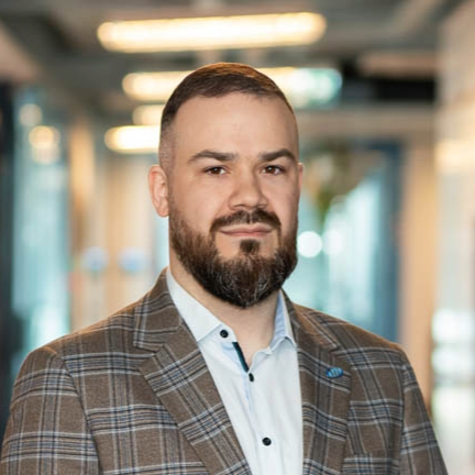 Kamil Chełstowski